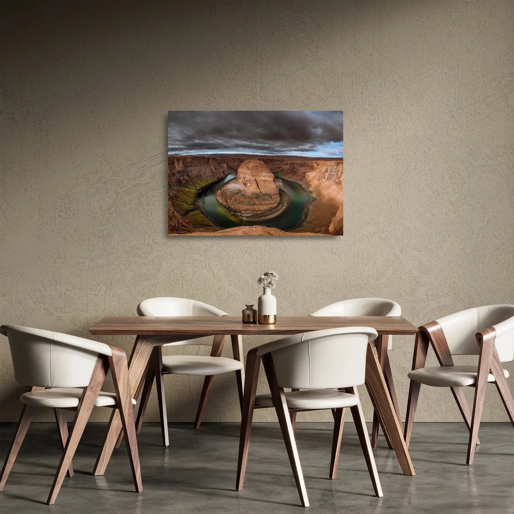 Tablou pe sticlă cu lac în stânci (70x50 cm)