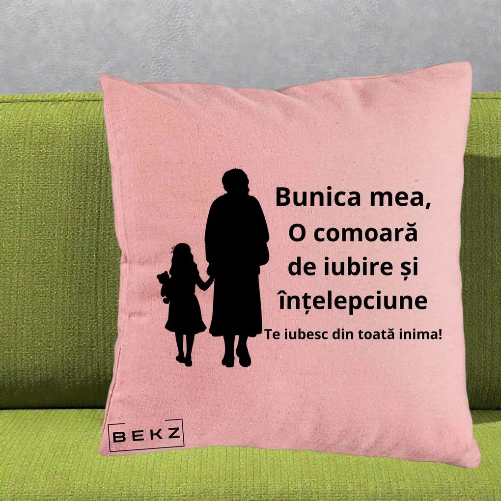 Cadou pentru Bunica - Perna Personalizata Bunica Mea Comoara Iubire Intelepciune Silueta, 40x40 cm, Roz, Husa Detasabila, Perna Inclusa, BEKZ®