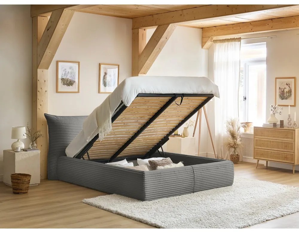 Pat matrimonial gri tapițat cu spațiu de depozitare cu somieră 180x200 cm Jade – Bobochic Paris