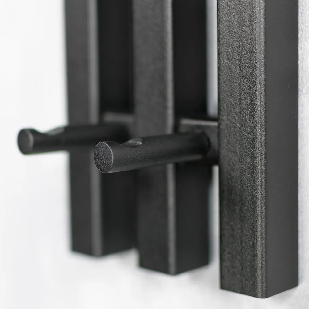 Cuier de perete negru din metal 65 cm Senza – Spinder Design