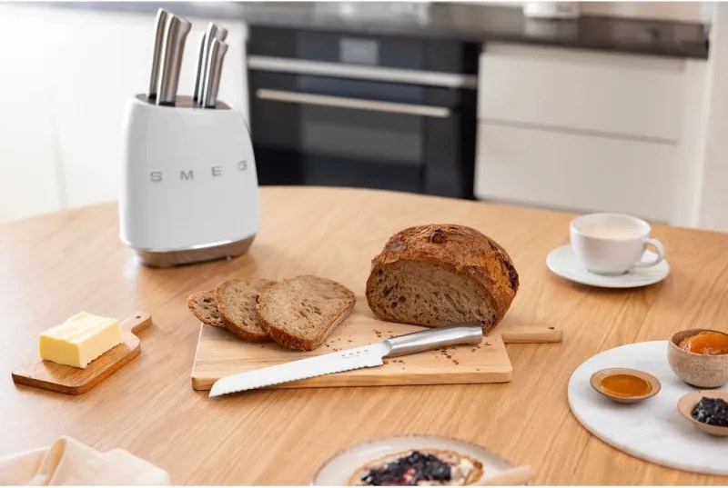 Set de cutite cu suport SMEG KBSF02WH, 7 piese, Manere din lemn de salcam, Otel inoxidabil german, Alb