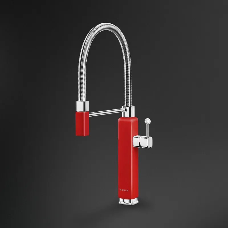 Baterie sanitara semiprofesionala bucatarie Smeg MDF50RD, 5 bar, Aerator mobil, Pipa rotativa la 360°, Rosu
