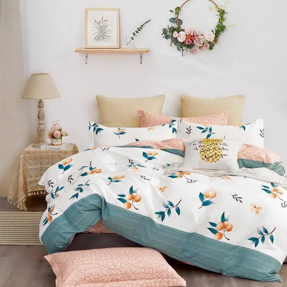Lenjerie de pat din bumbac alb reversibilă 4 părți: 1buc 160 cmx200 + 2buc 70 cmx80 + cearșaf de pat