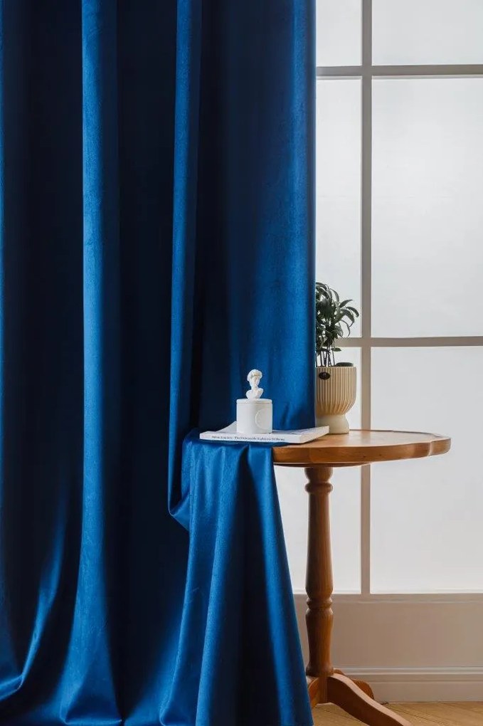 Draperie din catifea Culoare albastru regal, VELVET 140x250 cm Agatat: Rejansa