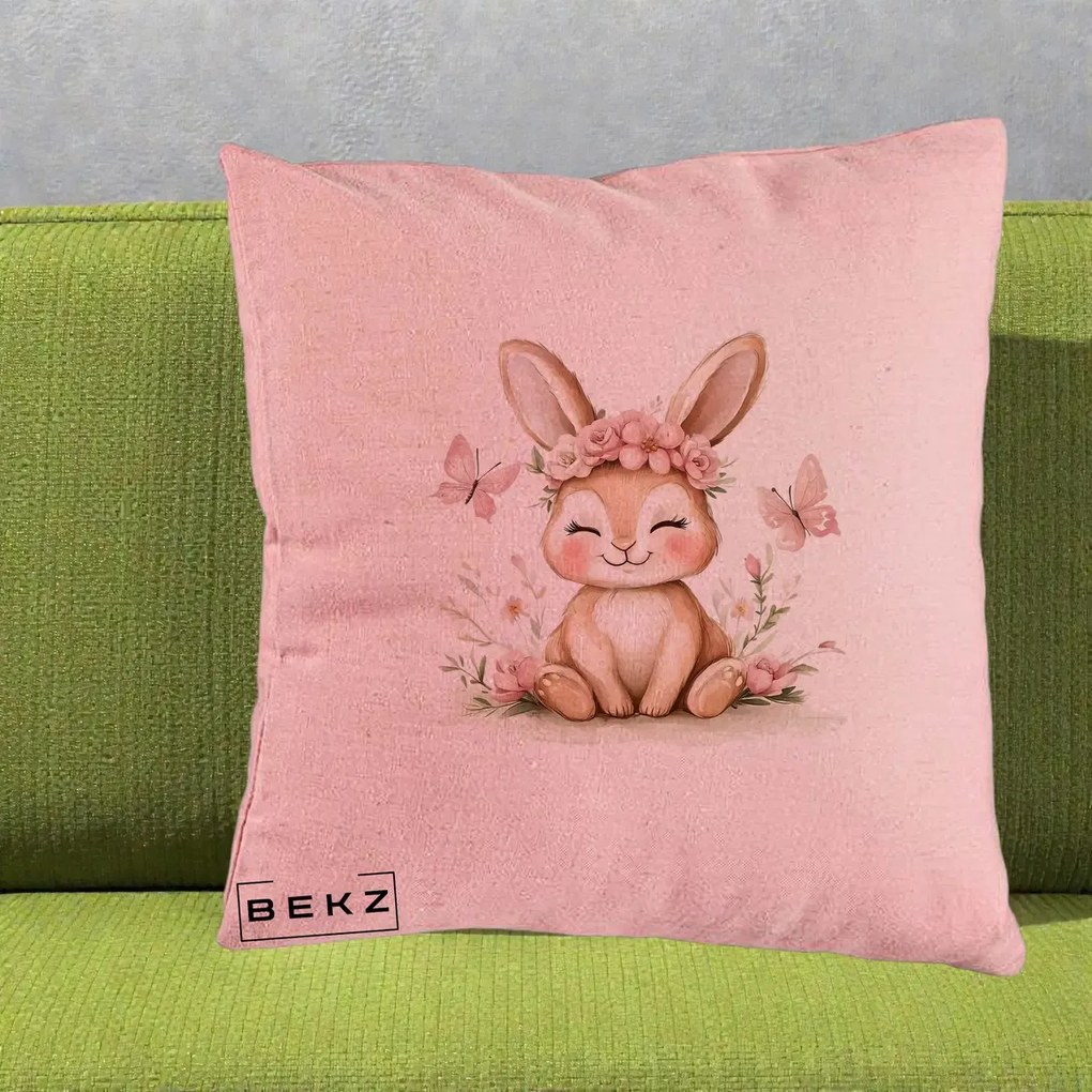 Perna Decorativa Iepuras cu Coronita Florala Roz, 40x40 cm, Roz, Husa Detasabila, Perna Inclusa, BEKZ®