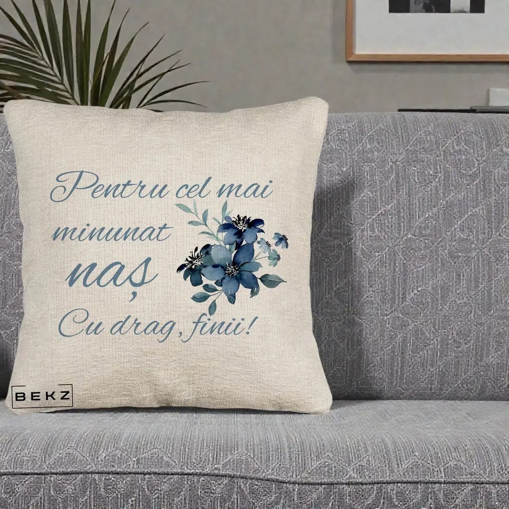 Cadou pentru Nas - Perna Personalizata Pentru Cel mai Minunat Nas Cu drag Finii, 40x40 cm, Bej Canapea, Husa Detasabila, Perna Inclusa, BEKZ®