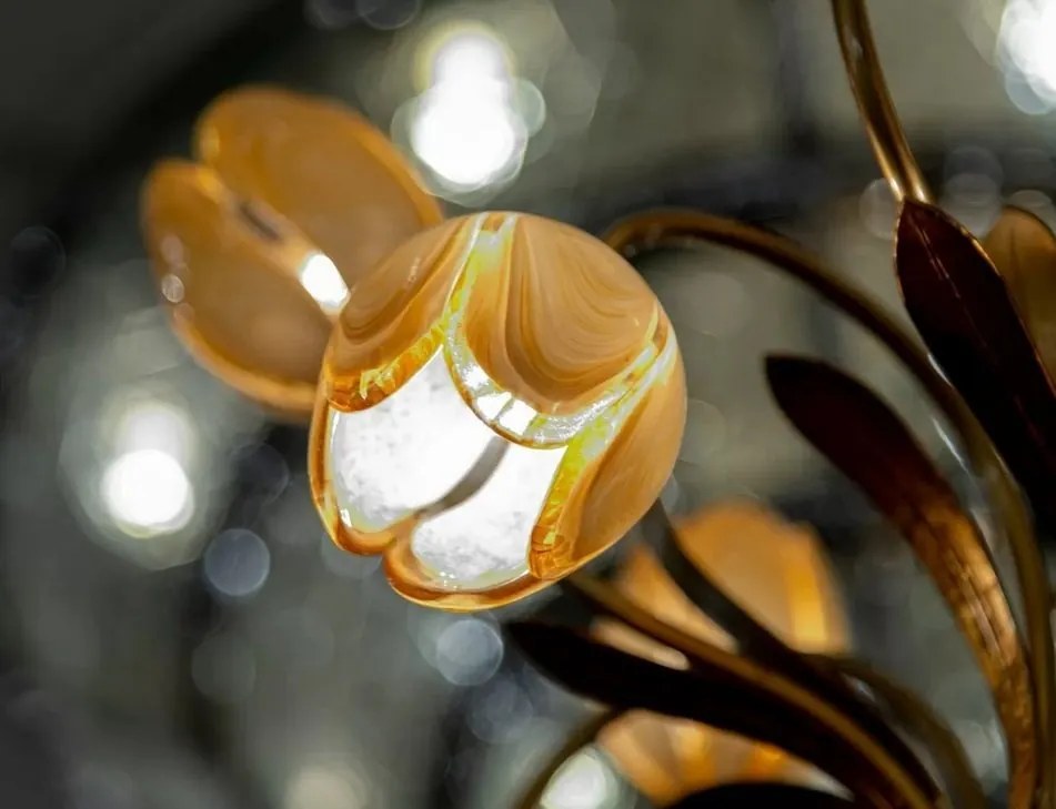 Candelabru 12 brate LUX realizat manual Tulipani