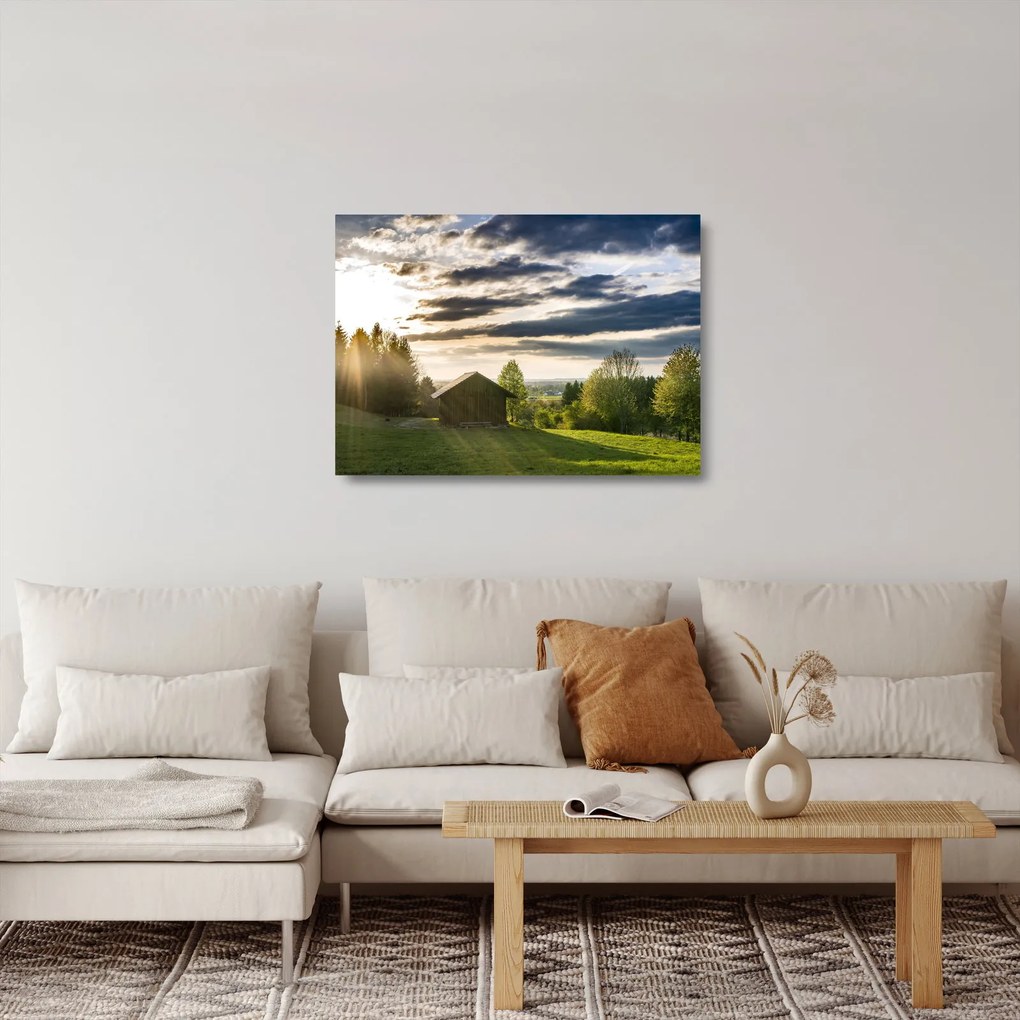 Tablou pe sticlă cu cabana pe luncă (70x50 cm)