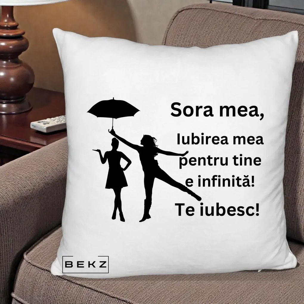 Cadou pentru Sora - Perna Personalizata Sora Mea Te Iubesc Siluete Negre cu Umbrela, 40x40 cm, Alb Pufos, Husa Detasabila, Perna Inclusa, BEKZ®