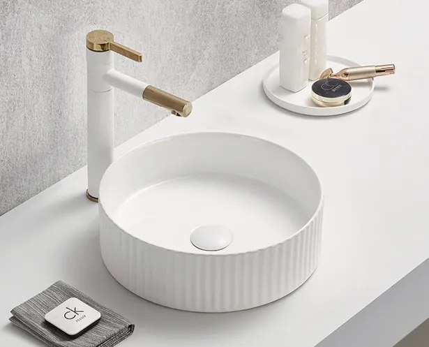 Lavoar rotund pe blat, cu linii 3D, alb lucios, ventil inclus, Imperial Foglia Alb lucios