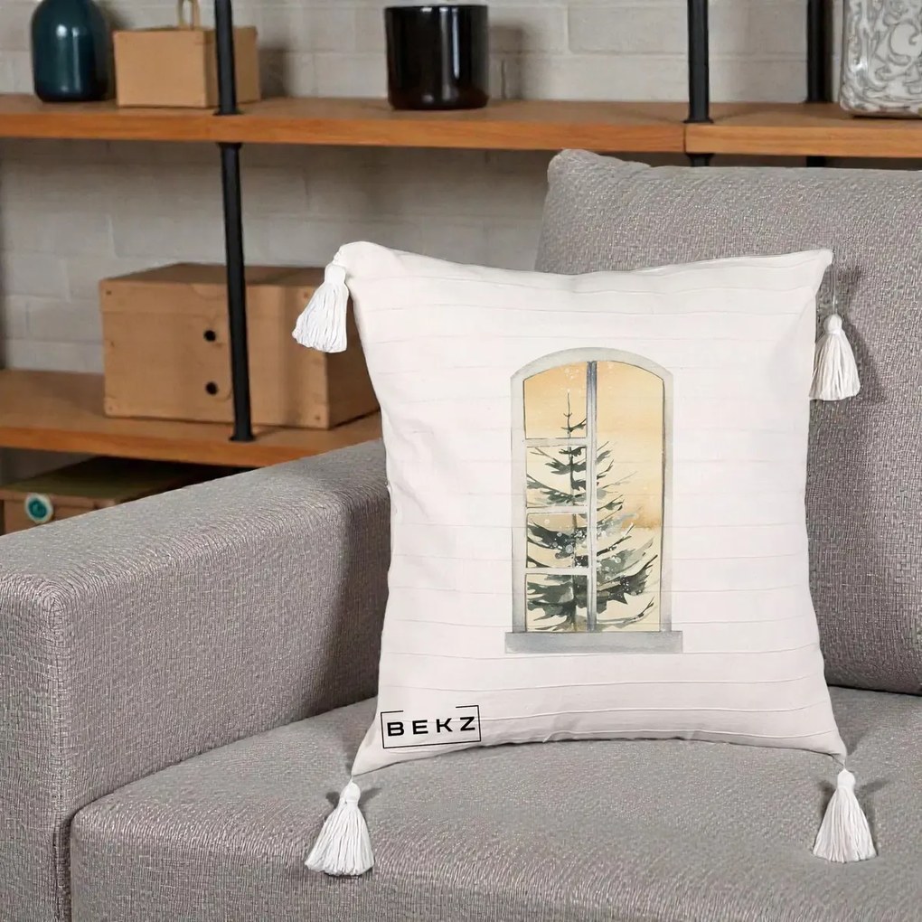 Perna Decorativa Fereastra cu Brad de Iarna, 40x40 cm, Bej cu Franjuri, Husa Detasabila, Perna Inclusa, BEKZ®