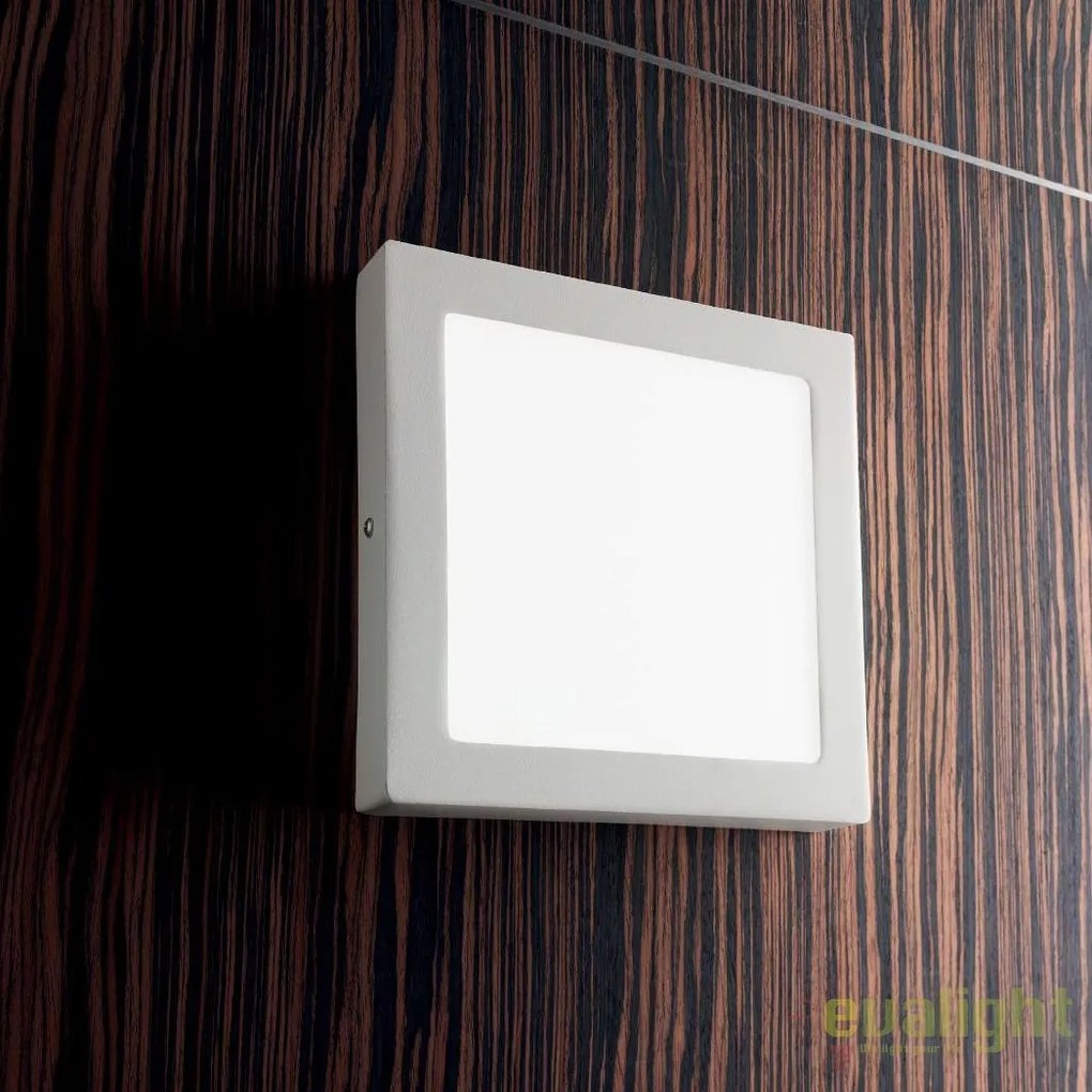 Aplica LED dim. 17x17cm, UNIVERSAL AP1 12W SQUARE BIANCO 138633