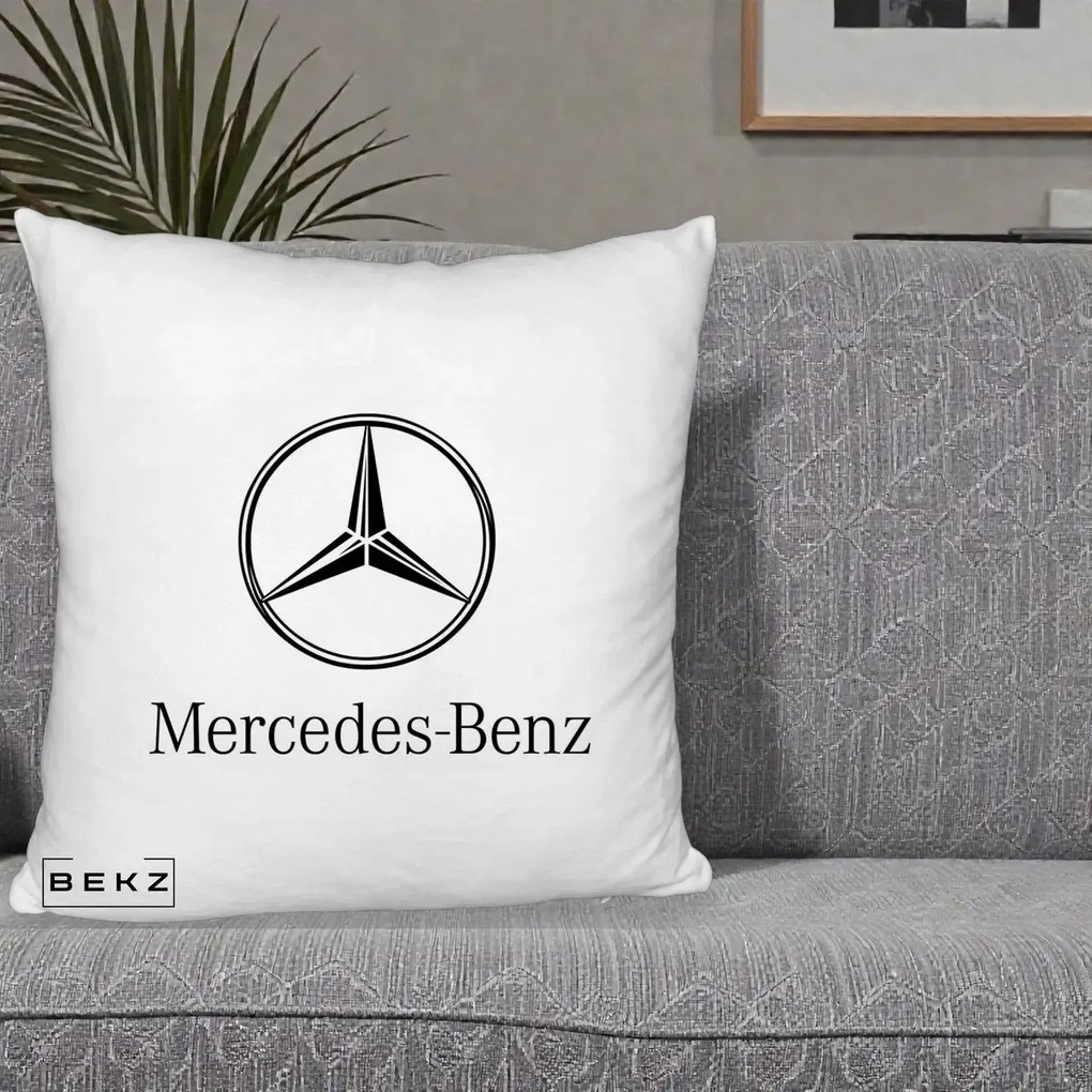 Perna Personalizata cu emblema Mercedes-Benz, 40x40 cm, Alb Pufos, Husa Detasabila, Perna Inclusa, BEKZ®