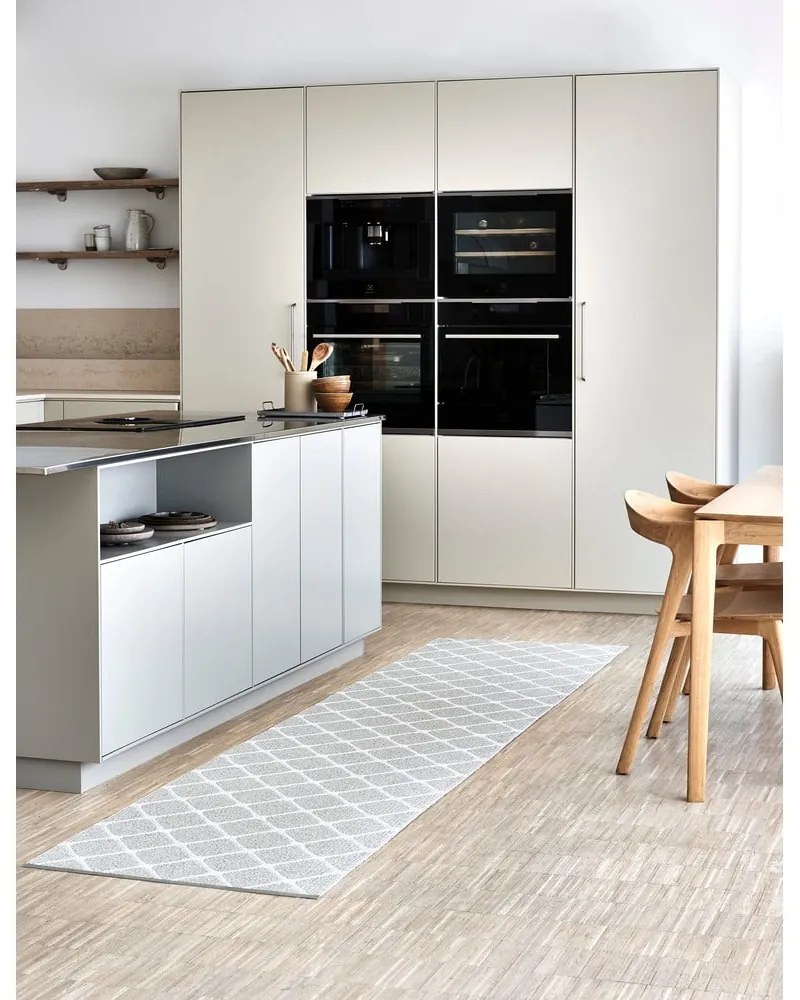 Covor tip traversă pentru interior și exterior gri deschis/crem 70x160 cm Rex Fossil – Pappelina