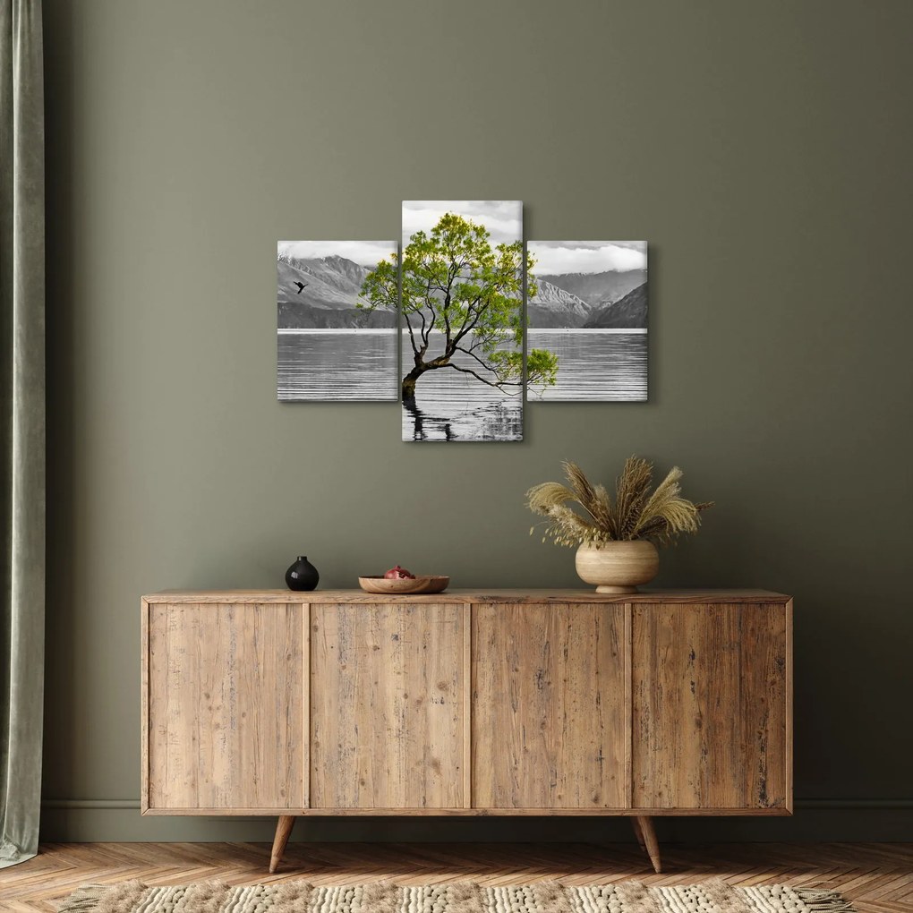 Tablou copacului în mijlocul lacului (90x60 cm)