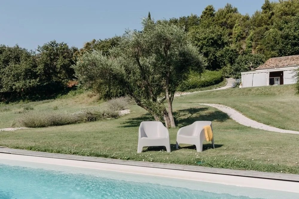 PETRA ARMCHAIR fotoliu din plastic, gri