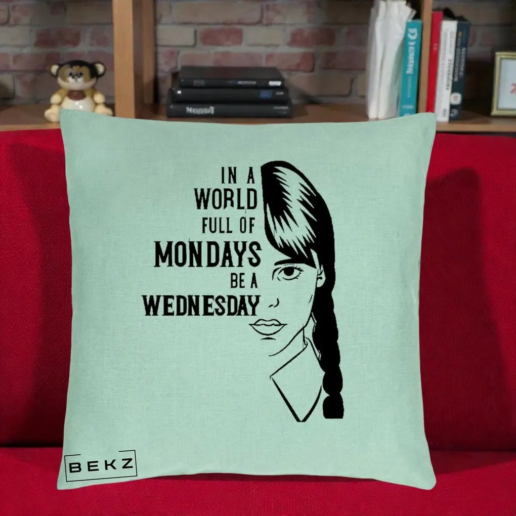 Perna Personalizata Wednesday Be a Wednesday, 40x40 cm, Verde Menta, Husa Detasabila, Perna Inclusa, BEKZ®