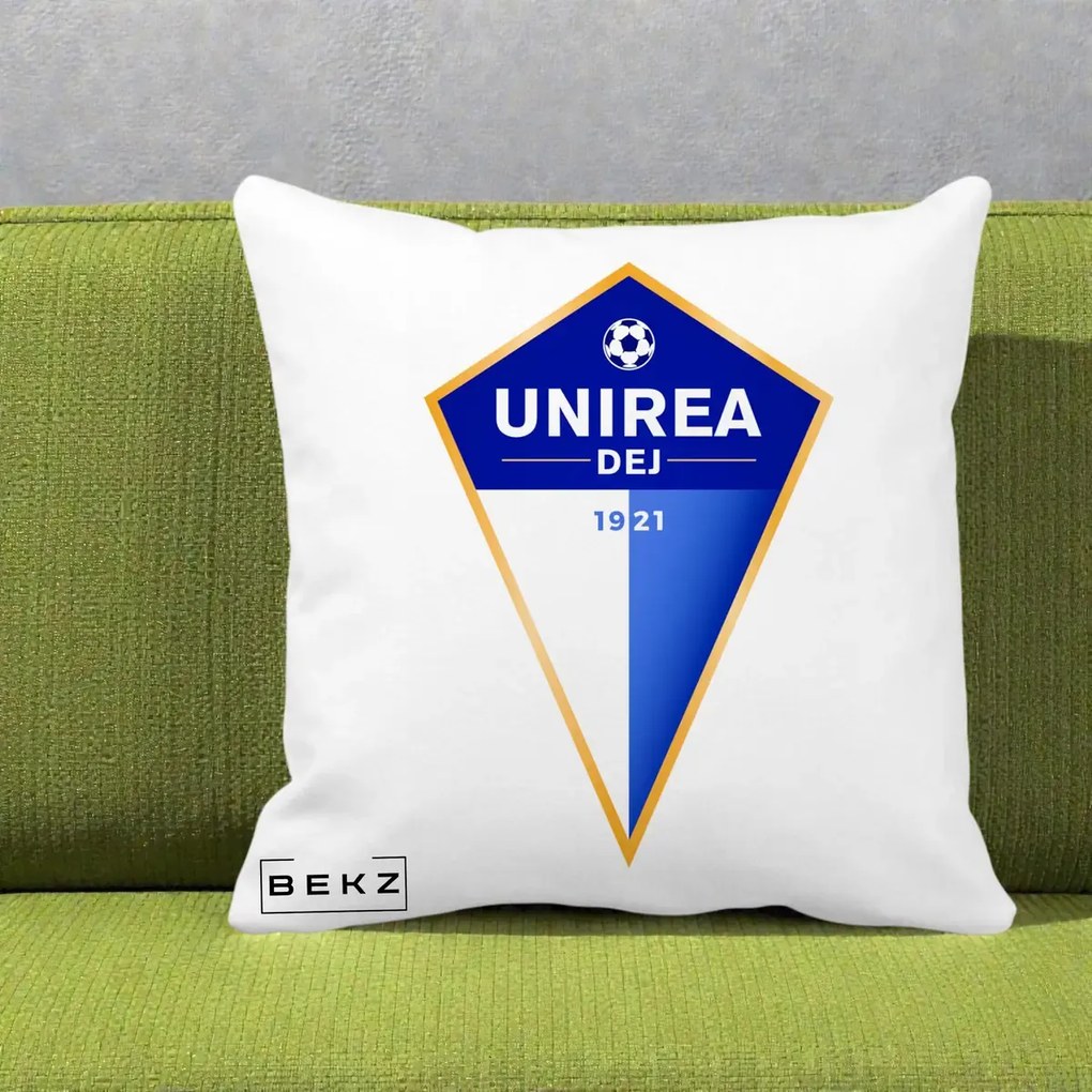 Perna Personalizata Unirea Dej 1921 Fotbal, 40x40 cm, Alba Mata, Husa Detasabila, Perna Inclusa, BEKZ®