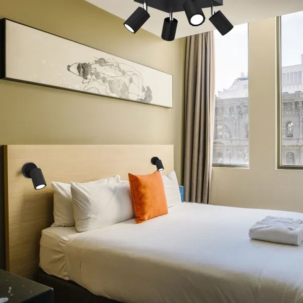 Spot de perete BELLO 1xGU10/8W/230V negru