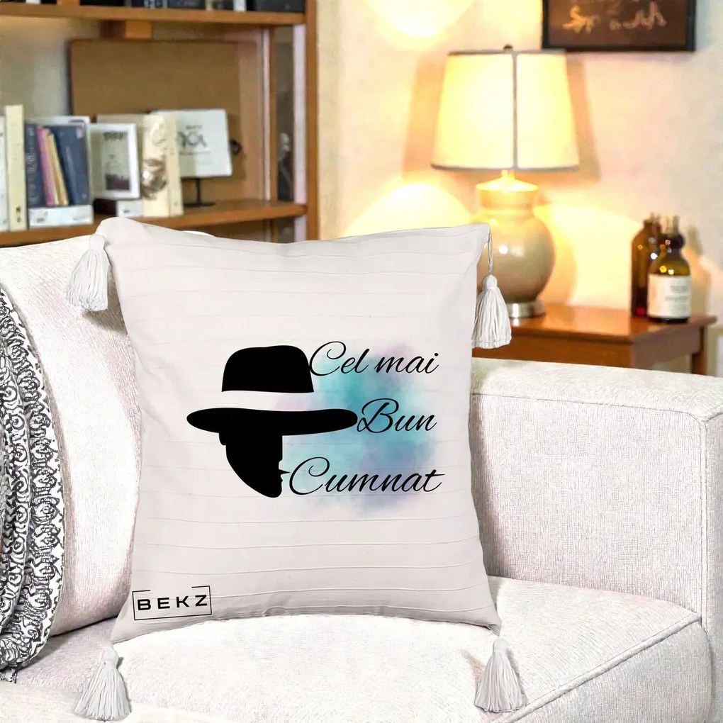 Cadou pentru Cumnat - Perna Personalizata Cel mai Bun Cumnat cu Silueta Palarie si Pete Teal-Roz, 40x40 cm, Bej cu Franjuri, Husa Detasabila, Perna Inclusa, BEKZ®
