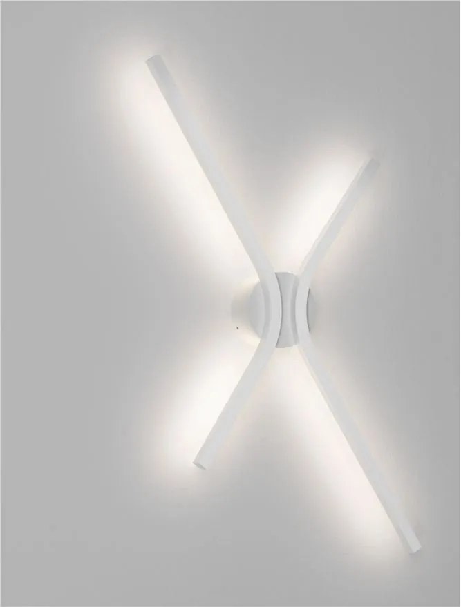Aplica de perete LED CCT design modern AKRO alb