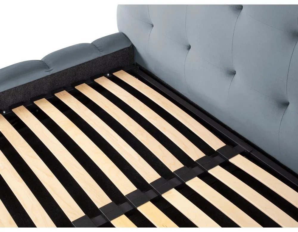 Pat matrimonial albastru deschis tapițat cu spațiu de depozitare și somieră 140x200 cm Bali – Cosmopolitan Design