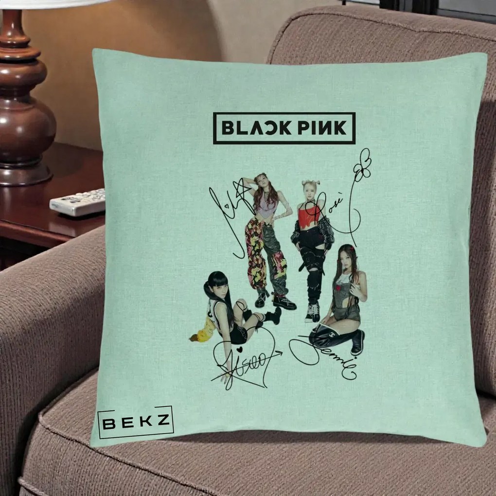 Perna Personalizata K-pop BLACKPINK Fotografie Grup Autografe Toate Membre, 40x40 cm, Verde Menta, Husa Detasabila, Perna Inclusa, BEKZ®