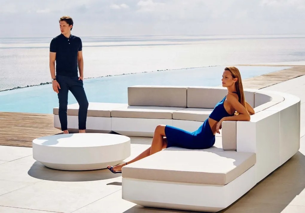 Taburete de exterior / interior design modern premium VELA OTTOMAN 60cm