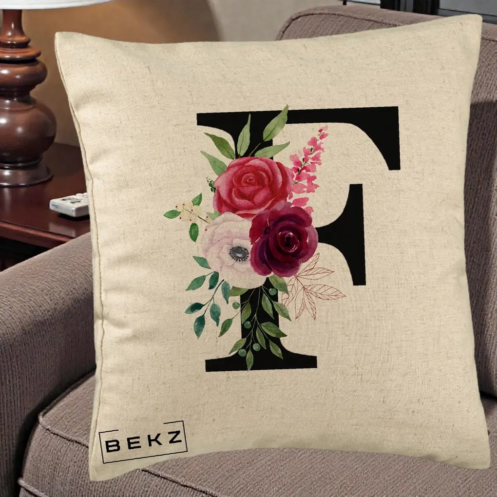Cadou Personalizat - Perna Personalizata Monograma Florala Litera F, 40x40 cm, Bej, Husa Detasabila, Perna Inclusa, BEKZ®