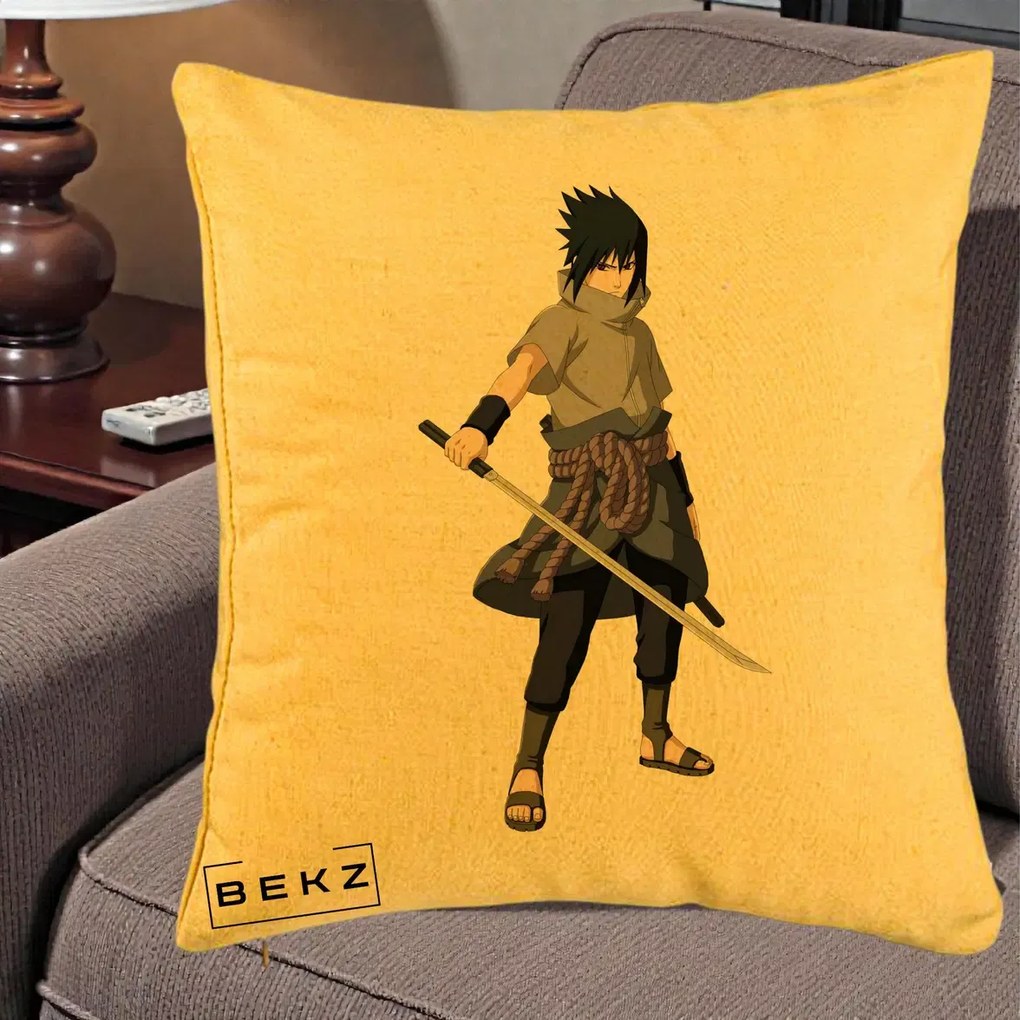 Perna Personalizata Naruto Sasuke Uchiha cu Sabia, 40x40 cm, Galben, Husa Detasabila, Perna Inclusa, BEKZ®