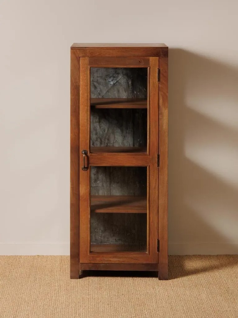 Vitrină mică rustică din lemn reciclat, maro, cu 1 ușă vitrată, laterale vitrate și 3 rafturi, finisaj natural, 127 x 54 x 46 cm, „Marcel”