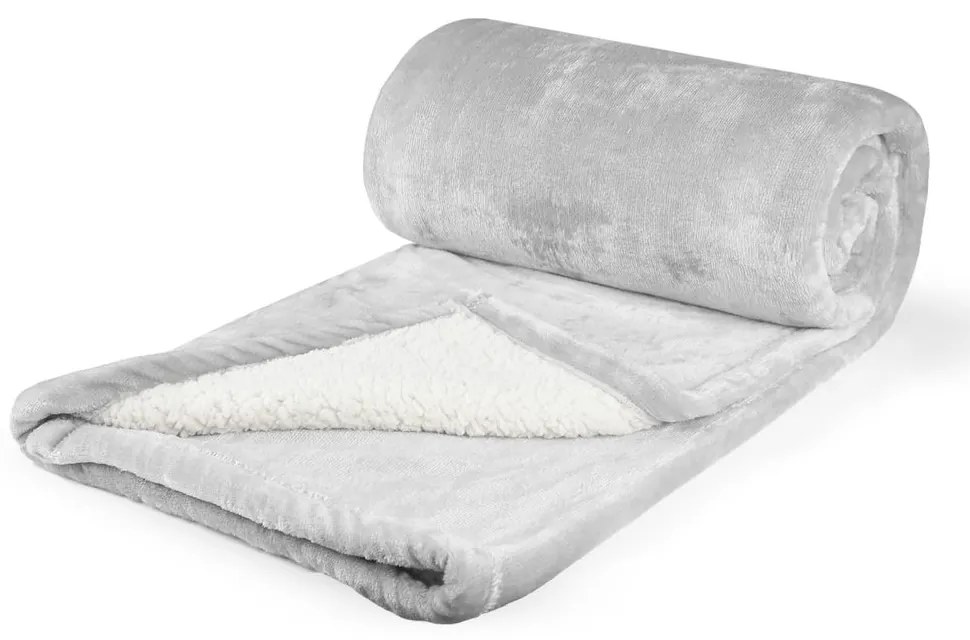 Pătură din microflanel cu imitație de mielușel