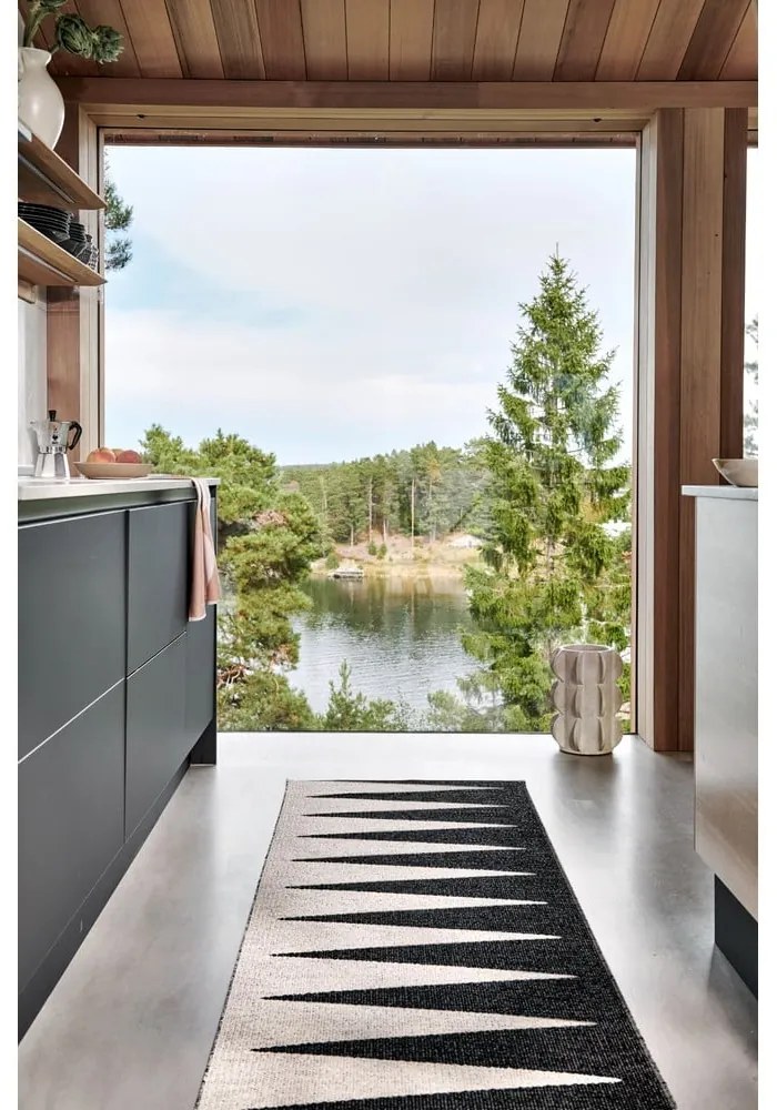 Covor pentru exterior și interior alb-negru 70x60 cm Vivi Black – Pappelina