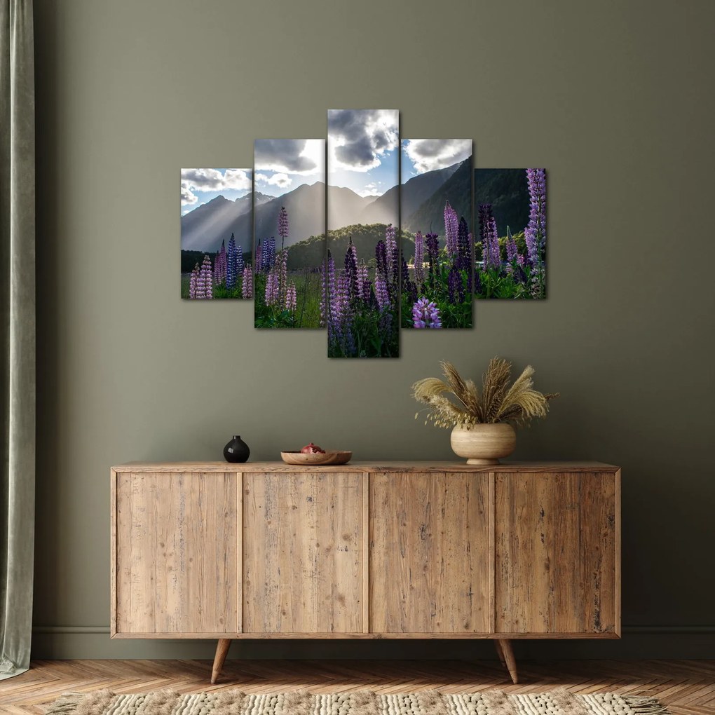 Tablou - scenariu cu flori de Lupin (150x105 cm)