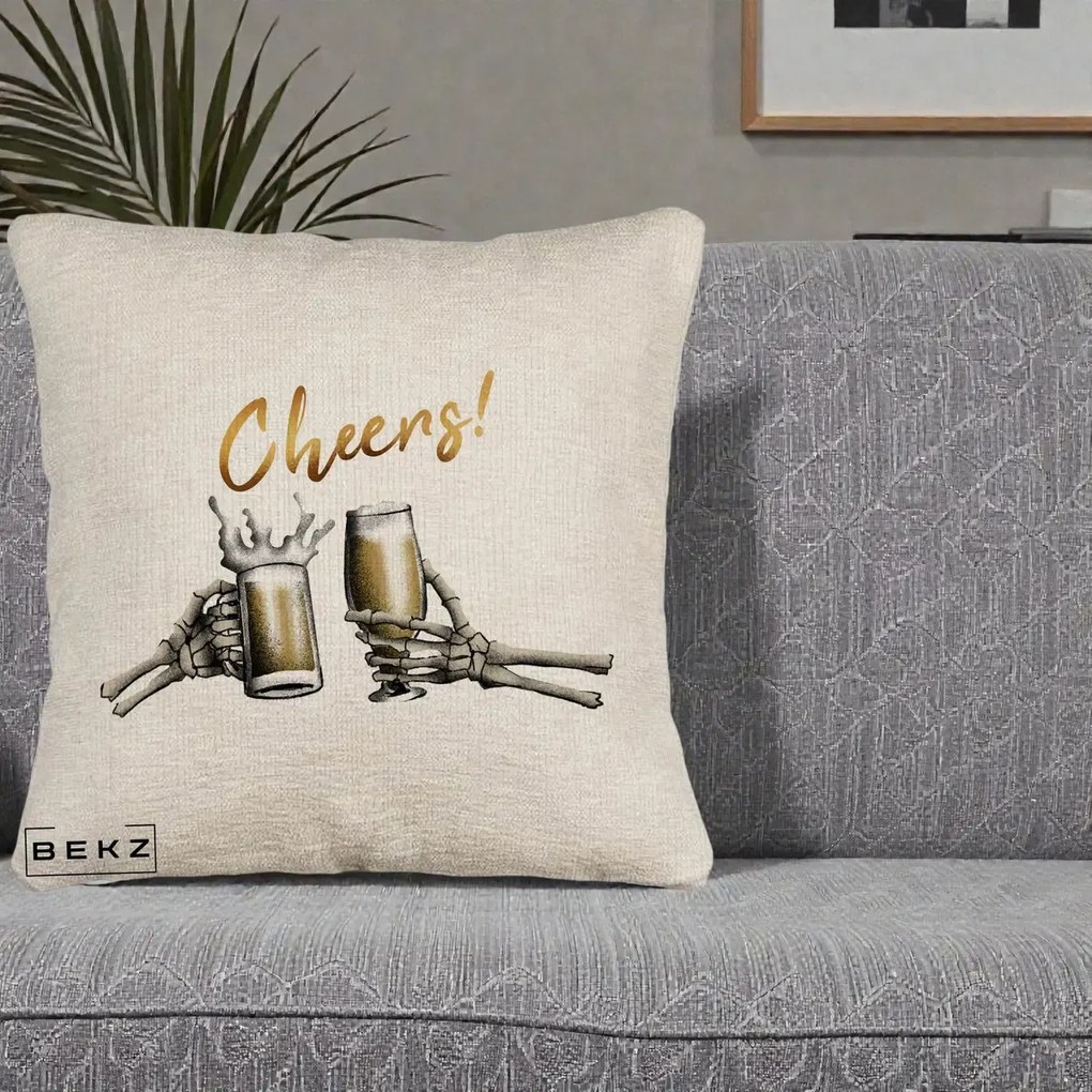 Perna Decorativa Halloween Cheers Schelete cu Bere, 40x40 cm, Bej Canapea, Husa Detasabila, Perna Inclusa, BEKZ®