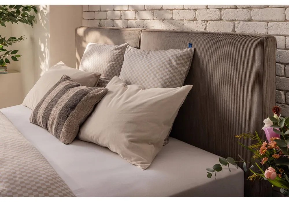 Pat boxspring taupe 180x200 cm Olia Bold – Bonami Selection