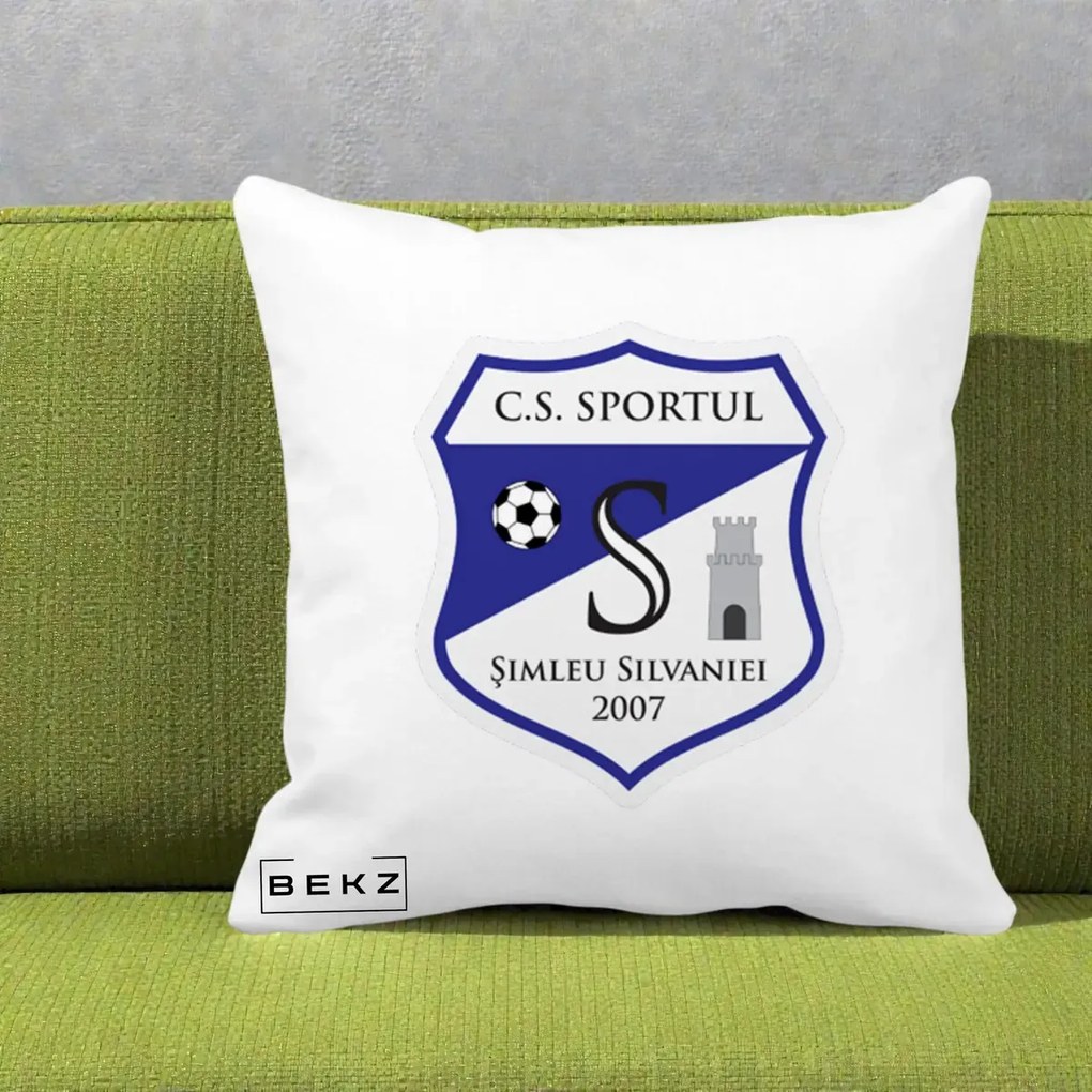Perna Personalizata CS Sportul Simleu Silvaniei 2007, 40x40 cm, Alba Mata, Husa Detasabila, Perna Inclusa, BEKZ®