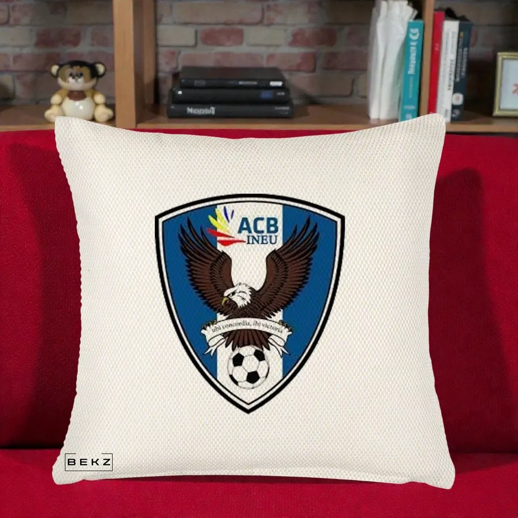 Perna Personalizata ACB Ineu Fotbal, 40x40 cm, Crem Reliefat, Husa Detasabila, Perna Inclusa, BEKZ®