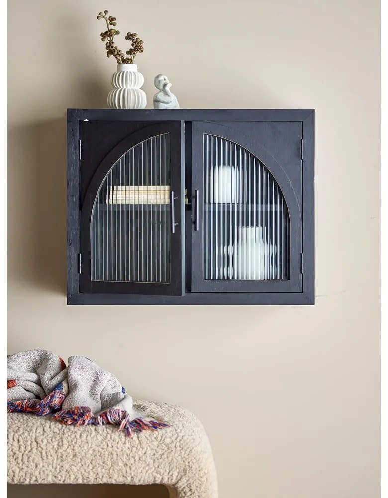 Vitrină neagră din lemn de brad suspendată 62x49x23 cm Lario – Bloomingville