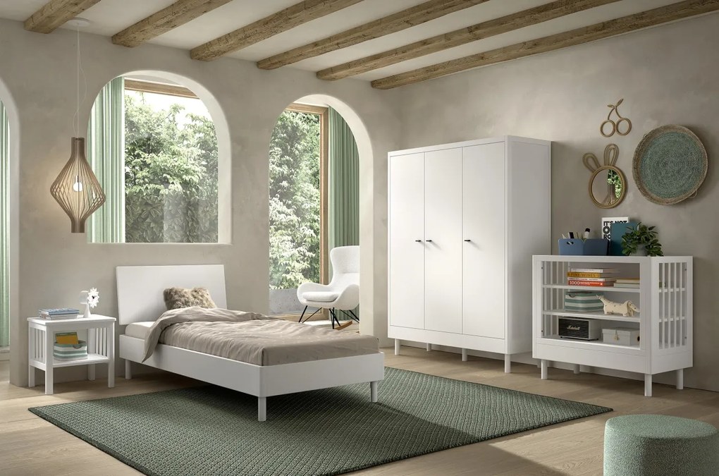 Set Complet Mobilier Camera Bebelusi Forrest Beech, Pat 90x200 cm, Dulap cu 3 Uși, Noptieră și Masă de înfășat, din Lemn de Fag Lăcuit Alb – Vipack