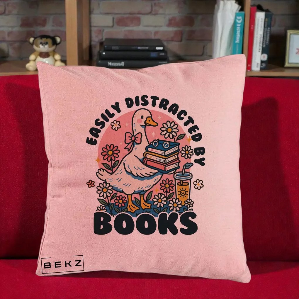 Perna Personalizata Easily Distracted by Books, 40x40 cm, Roz, Husa Detasabila, Perna Inclusa, BEKZ®
