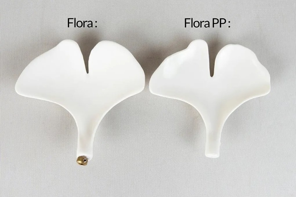 Lustra Suspendata, Metal Auriu, Petale Flori Albe, FLORA 80 PP