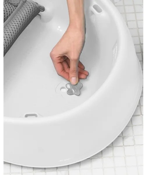 Cădiță pentru bebeluși cu covoraș ergonomic Skip Hop MOBY 3 alb