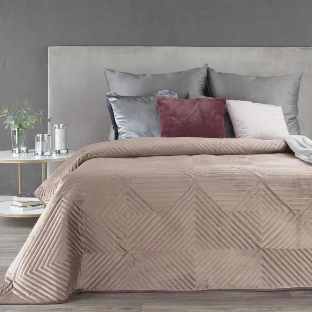 Cuvertură de pat elegantă din catifea, într-o frumoasă culoare roz prăfuit Šírka: 220 cm | Dĺžka: 240 cm