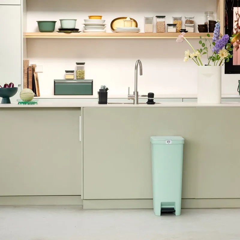 Coș cu pedală Brabantia StepUp 1005558, 40 L, Materiale ecologice, Deschidere mare, Verde deschis