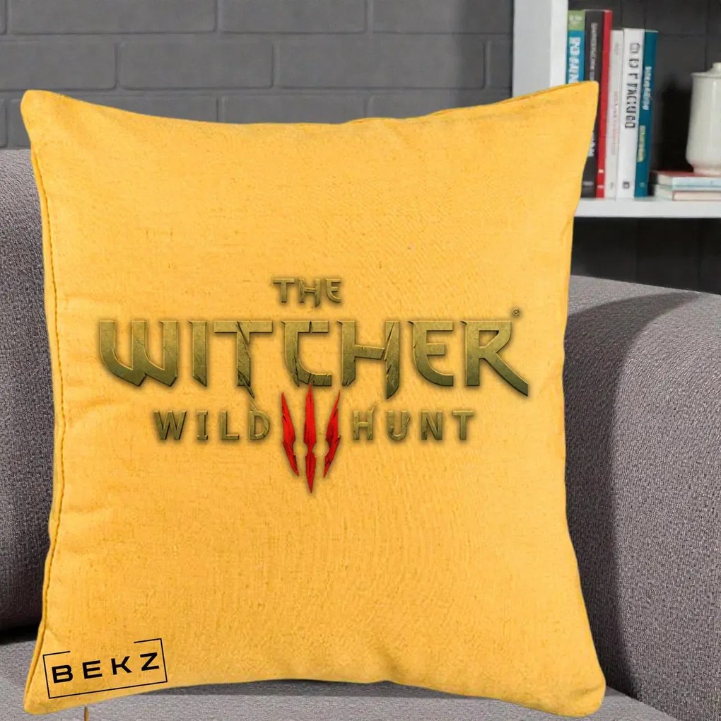 Perna Personalizata The Witcher 3 Wild Hunt, 40x40 cm, Galben, Husa Detasabila, Perna Inclusa, BEKZ®