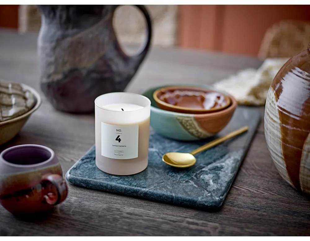 Lumânare parfumată timp de ardere 50 h No. 4 Lemon Verbena – ILLUME x Bloomingville