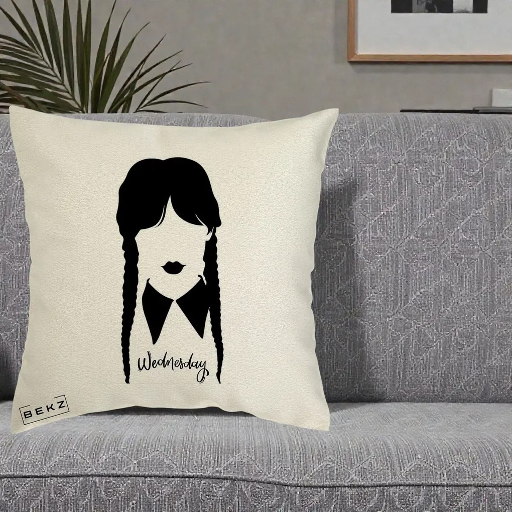 Perna Personalizata Wednesday Addams Silueta Alb-Negru, 40x40 cm, Ecru, Husa Detasabila, Perna Inclusa, BEKZ®