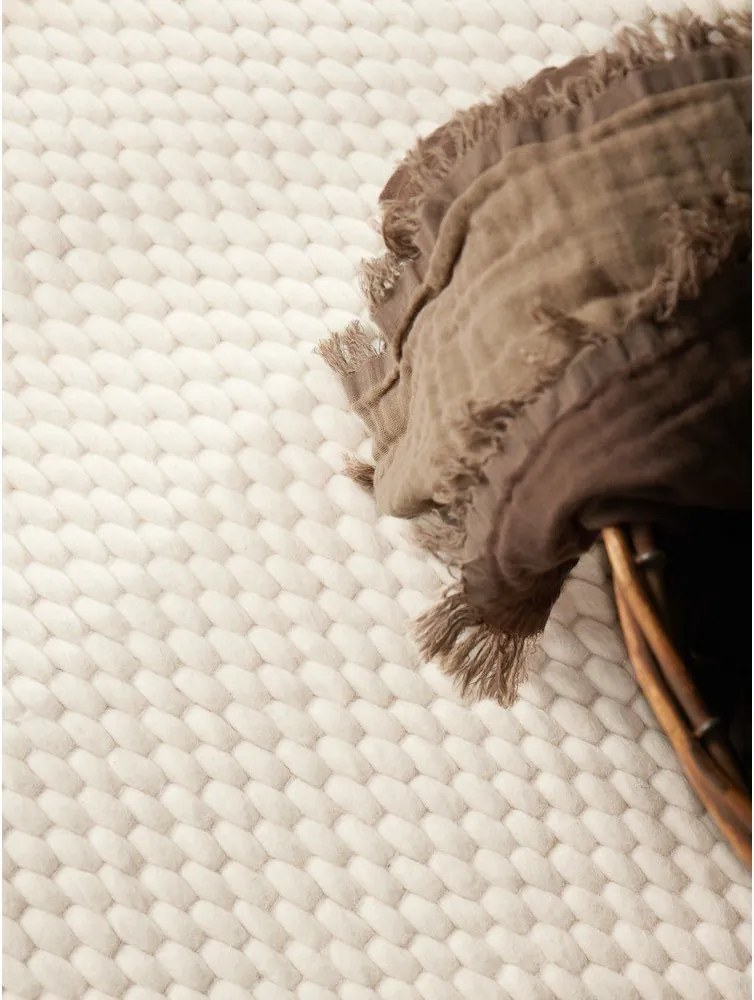 Covor crem țesut manual rotund din lână ø 160 cm Lyon Beans – Elle Decoration