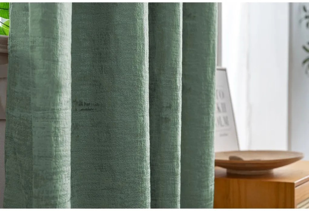 Perdea opaca LOOM VELVET 140x250 cm, verde Agatat: Inele metalice